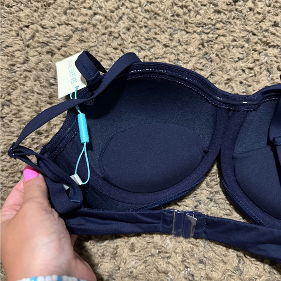 Sea Level swim top - Picture 5 of 7